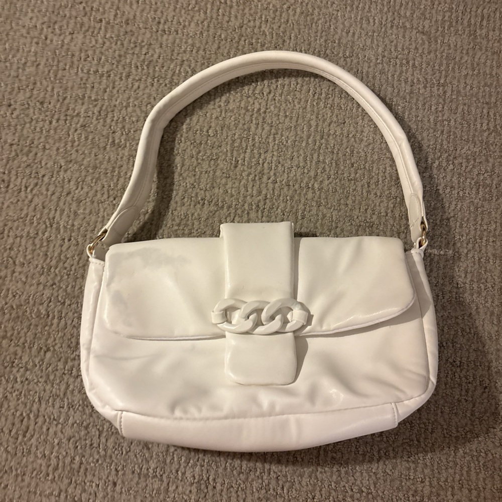 Elegant White Handbag